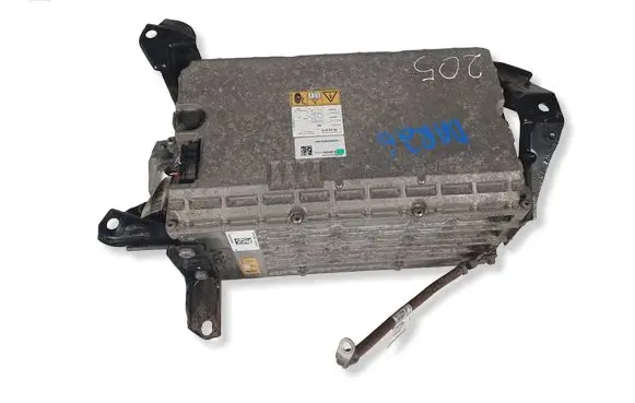 Mercedes-Benz C W205 Hybrid / electric car battery A7893400503 A7893430600 A7899020901