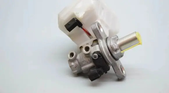 Audi Q5 SQ5 Master brake cylinder 1K0945459C