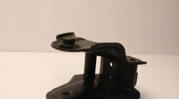 Chevrolet Captiva Gearbox mounting bracket TBS10951