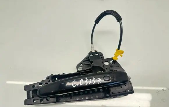 Rear door exterior handle