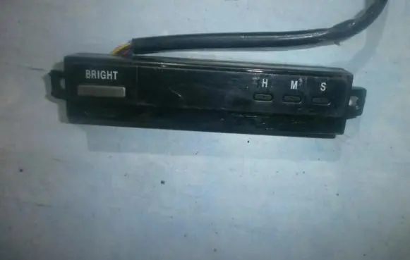 Subaru Impreza I Screen/display/small screen 1294