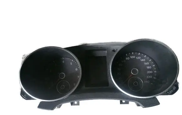 Volkswagen Golf VI Speedometer (instrument cluster) 5K0920861