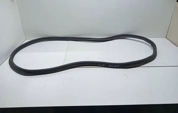 Renault Clio IV Trunk rubber seal (body) 908305630R