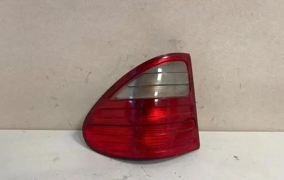 Mercedes-Benz E W210 Rear/tail lights A2108204764 198201