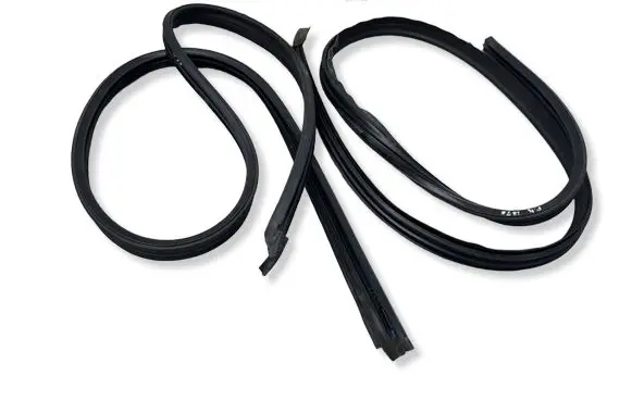 Maserati Levante Engine compartment rubber 