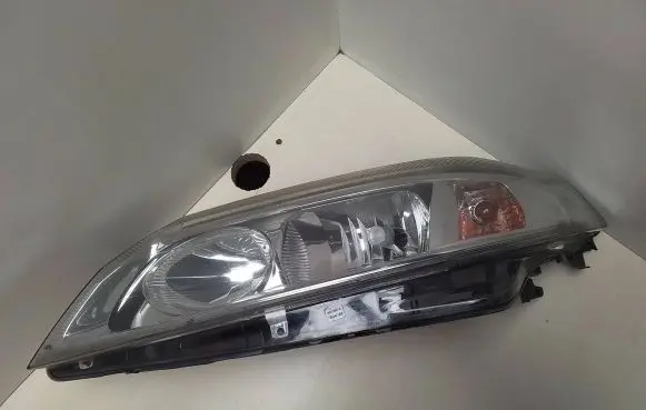 Renault Laguna II Headlight/headlamp 8200002845 89004687 2002A011