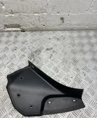 BMW 5 GT F07 Rear/tail light trim molding 7201659