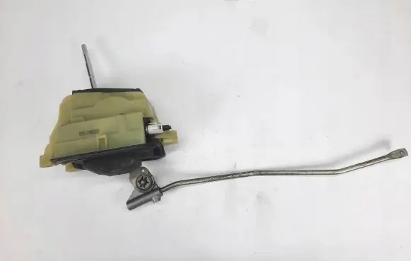 Mercedes-Benz E W212 Gear shifter/selector A2042678124
