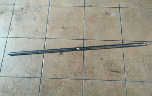 Mini One - Cooper Coupe R56 Front door glass trim molding 