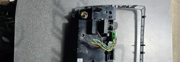 Volvo S60 Climate control unit SN77141413 8697140