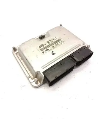 Volkswagen PASSAT B5.5 Engine control unit/module 3B1907401B 0281010447