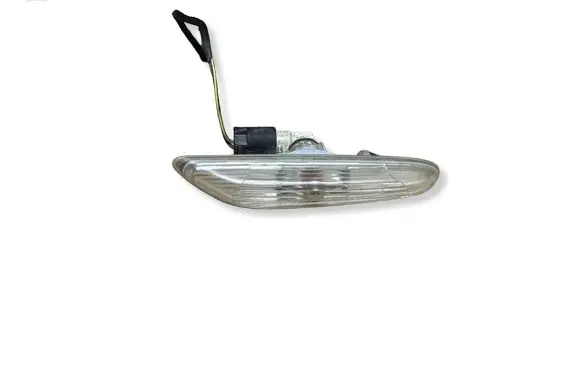 BMW 3 E92 E93 Front fender indicator light 63136932998 6932998