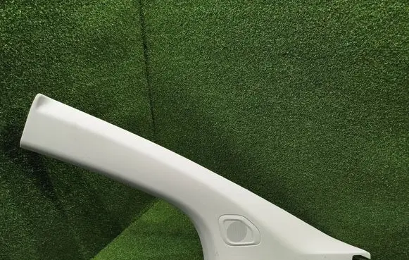 (D)pillar trim (top)