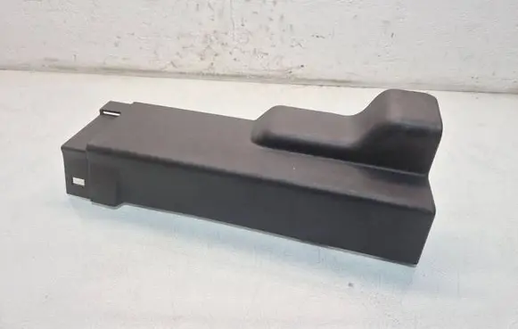 Land Rover Discovery Sport Centre console side trim rear FK72674A34AC