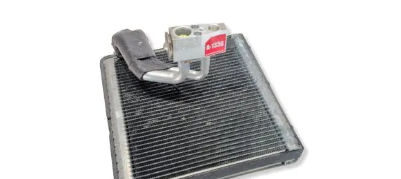 Volkswagen PASSAT B8 Air conditioning (A/C) radiator (interior) 5Q1820105B