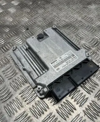 KIA Sorento Engine control unit/module 391012F800 86040140 1039S61066