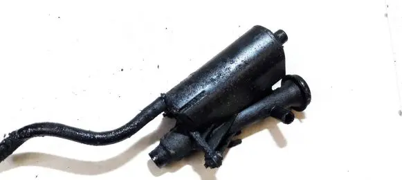 Volvo S40, V40 Breather/breather pipe/hose 8200082486
