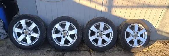 R16 alloy rim