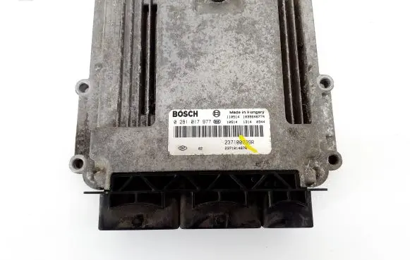 Opel Movano B Engine control unit/module 237100899R 0281017977