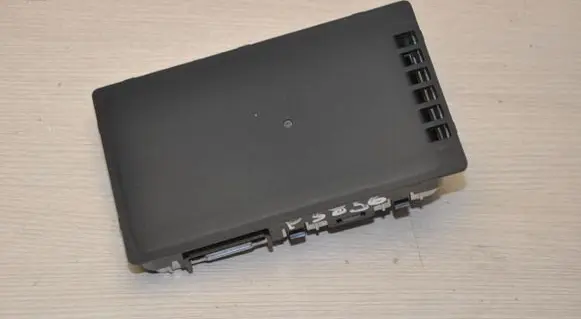 Hyundai Tucson IV NX4 Wireless charging module 95560N7000