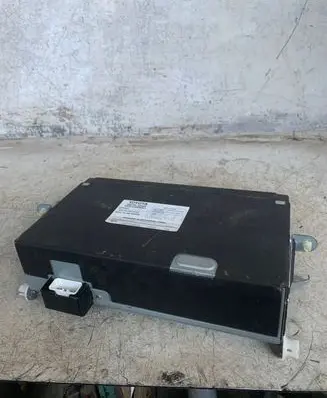 Lexus ES 250 - 300 - 330 CD/DVD changer T1157819 8627033040