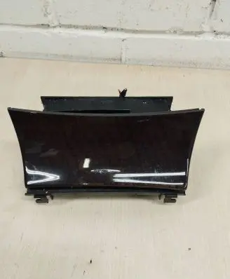 Mercedes-Benz E W211 Ashtray (front) A2118100430