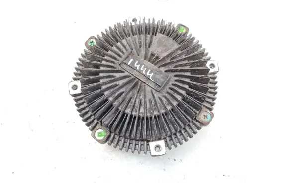 Mitsubishi Pajero Viscous fan clutch 