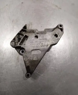 Volkswagen Touran I Engine mounting bracket 03G199207F V200KTS16