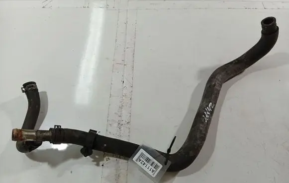 Nissan Qashqai Engine coolant pipe/hose 