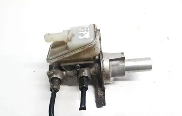 Honda CR-V Master brake cylinder 0204y24357