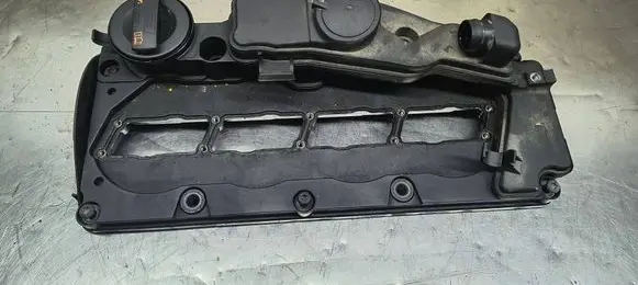 Volkswagen Caddy Rocker cam cover 03L103469A