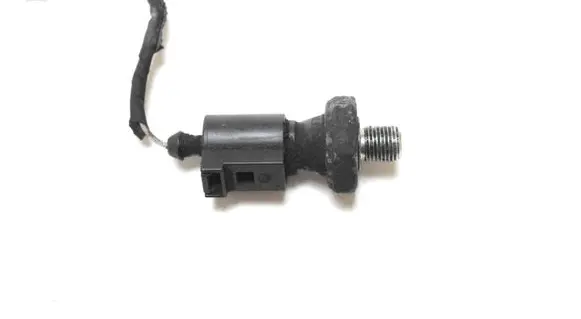 Audi A4 S4 B8 8K Oil pressure sensor 1J0973081