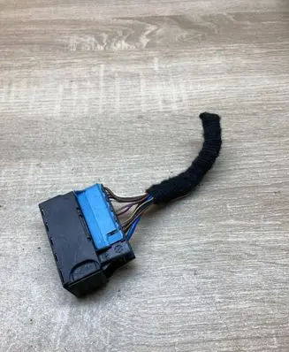 BMW 5 F10 F11 Plug wire 6925547 6925543