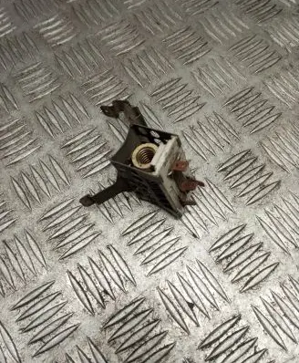 Ford Escort Heater blower motor/fan resistor 18B647