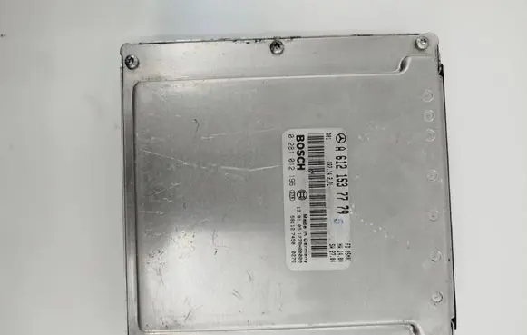 Mercedes-Benz CLK A209 C209 Engine control unit/module A6121537779 1279H00000 0281012196