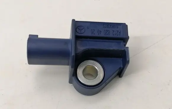 Mercedes-Benz E W212 Airbag deployment crash/impact sensor A2128204926