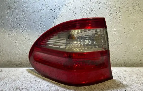 Mercedes-Benz E W211 Rear/tail lights 084401955LL 0904