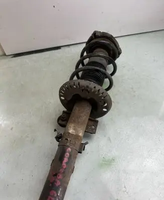 Seat Cordoba (6L) Front shock absorber/damper 543