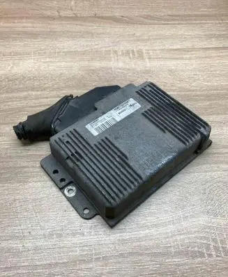 Renault Laguna I Engine control unit/module ECU 7700105817 S113725203A