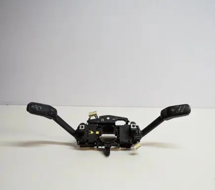 Volkswagen Golf VII Indicator stalk