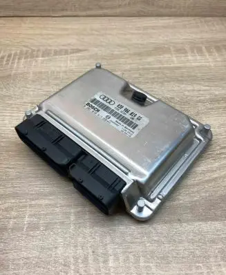 Audi A4 S4 B6 8E 8H Engine control unit/module ECU 038906019GG 0281010813