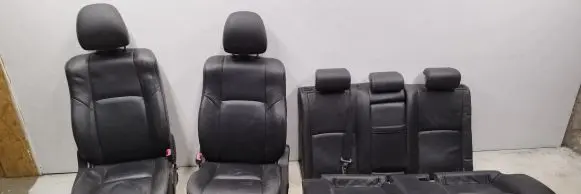 Seat set