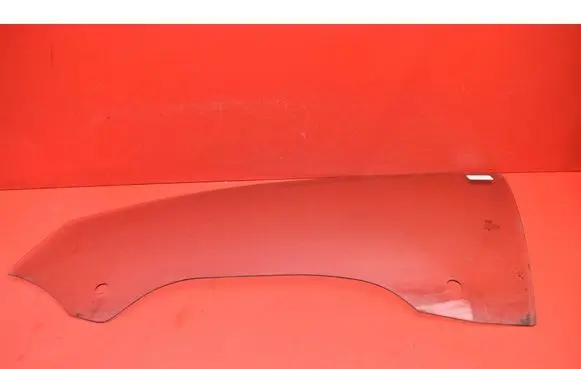 Alfa Romeo Mito Front door window glass four-door