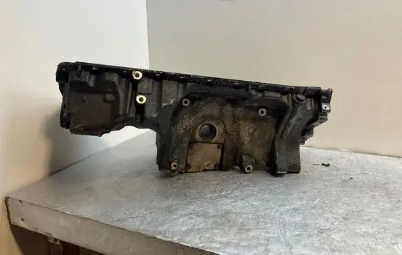 BMW 5 E60 E61 Oil sump 7559859 13992010 GD01515