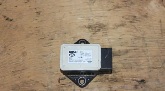 Subaru Forester SH ESP acceleration yaw rate sensor 27542FG001 7033052 0265005814