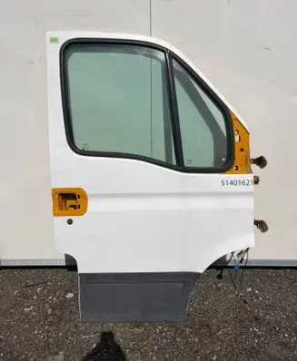 Iveco Daily 4th gen Front door 