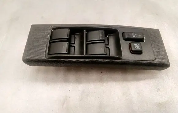 Toyota Corolla Verso AR10 Electric window control switch 848200F030