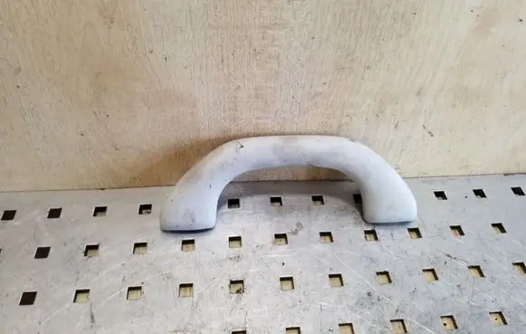 Volkswagen Golf V Front interior roof grab handle