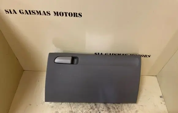 Honda Civic Glove box 77500SNAA01021