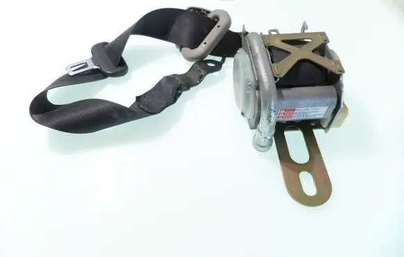 Dodge Magnum Front seatbelt 2020529 50462297B